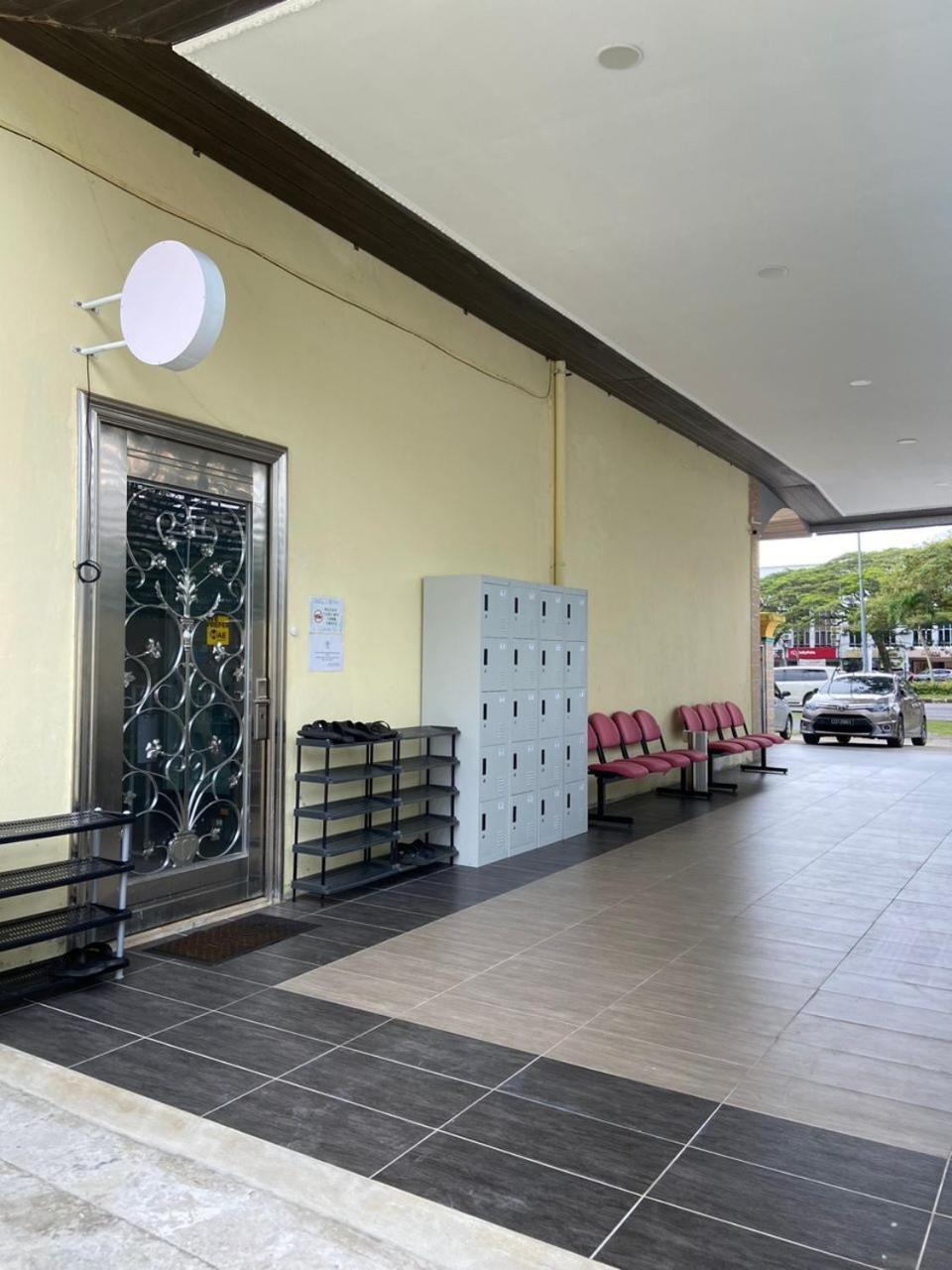 Ij Lodge Miri Exterior foto